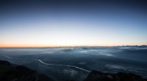 Morgennebel über dem Rheintal